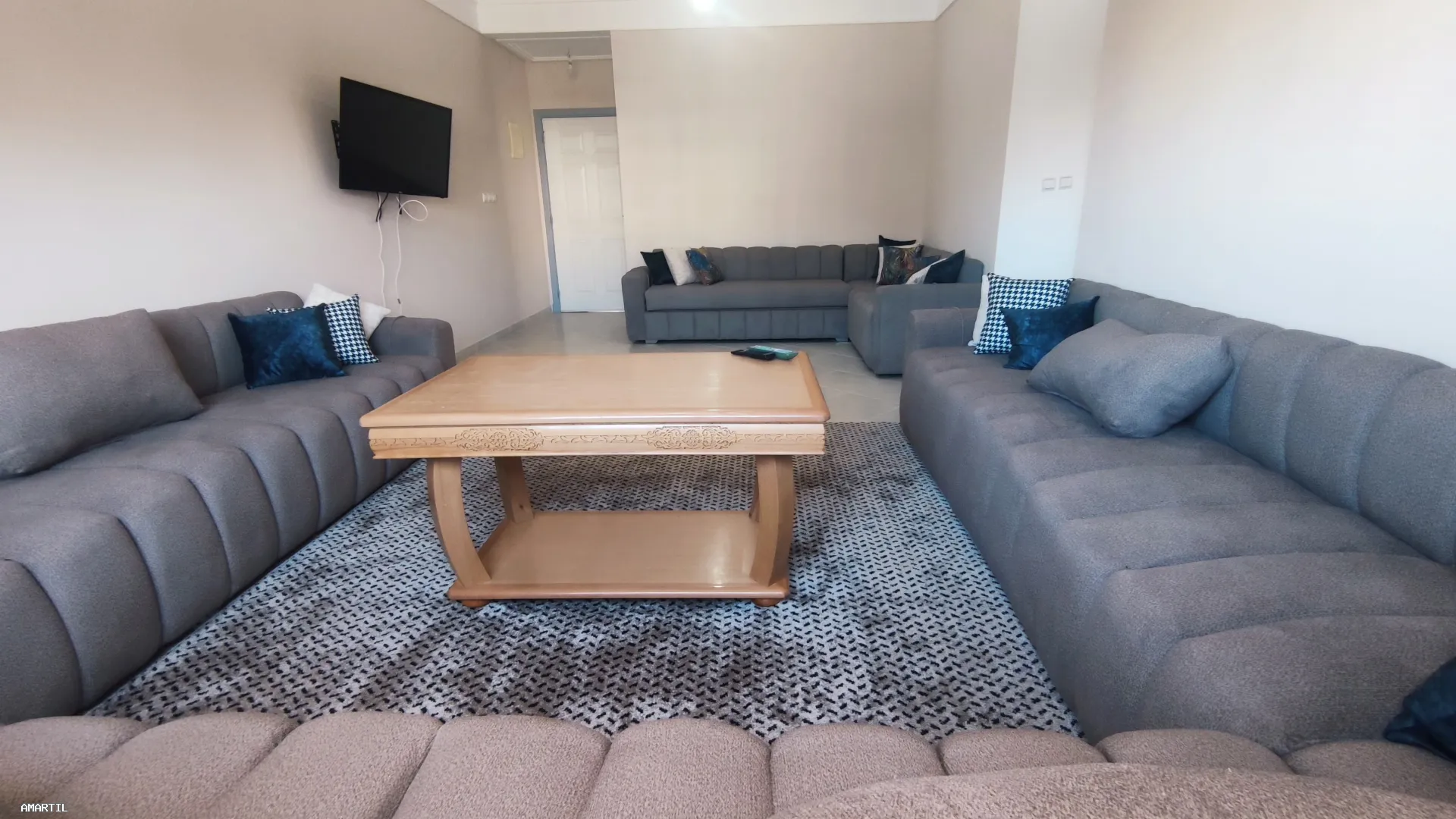 Appartement à louer à Meknès, 2 chambres et s...