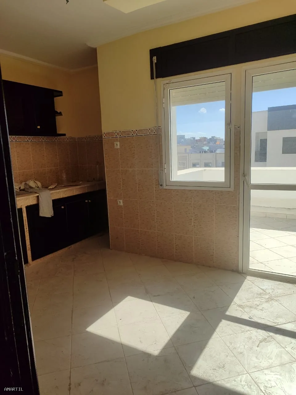  Appartement à vendre à Tanger Étage 5, ascenseur