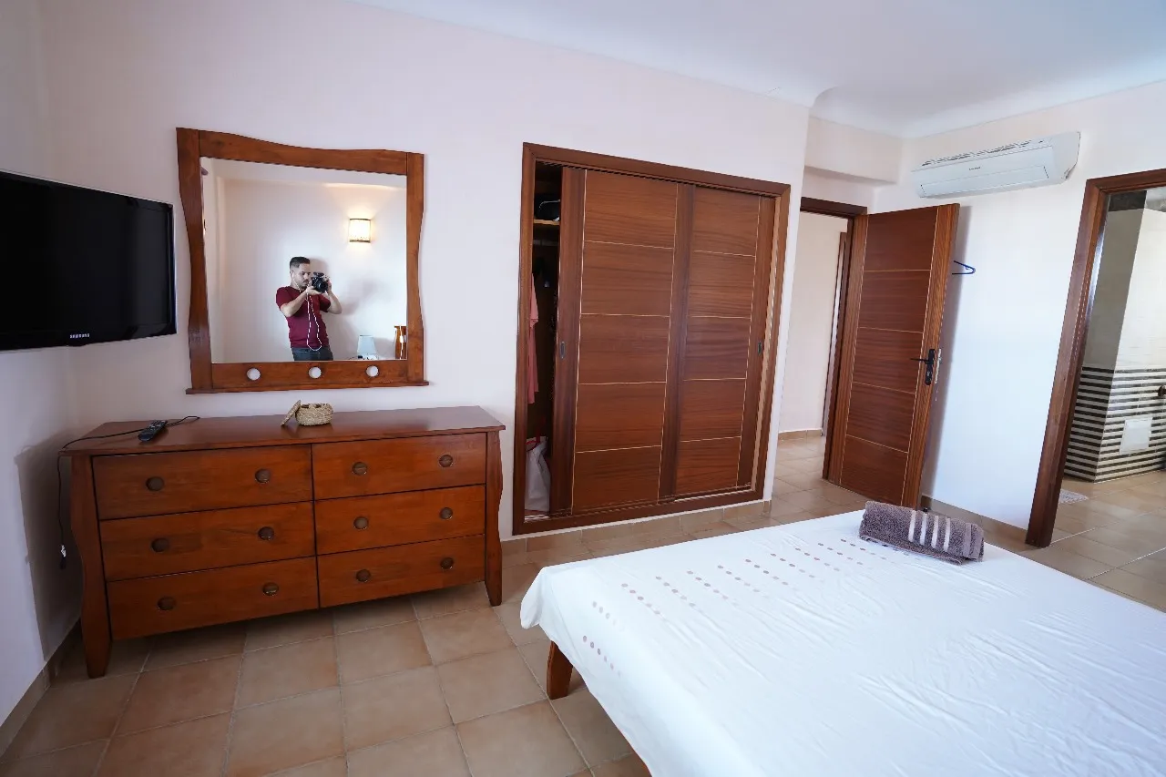 Appartement à Louer Résidence à kabila vista avec Piscine, Parking — 3 Chambres + Salon Climatisé
