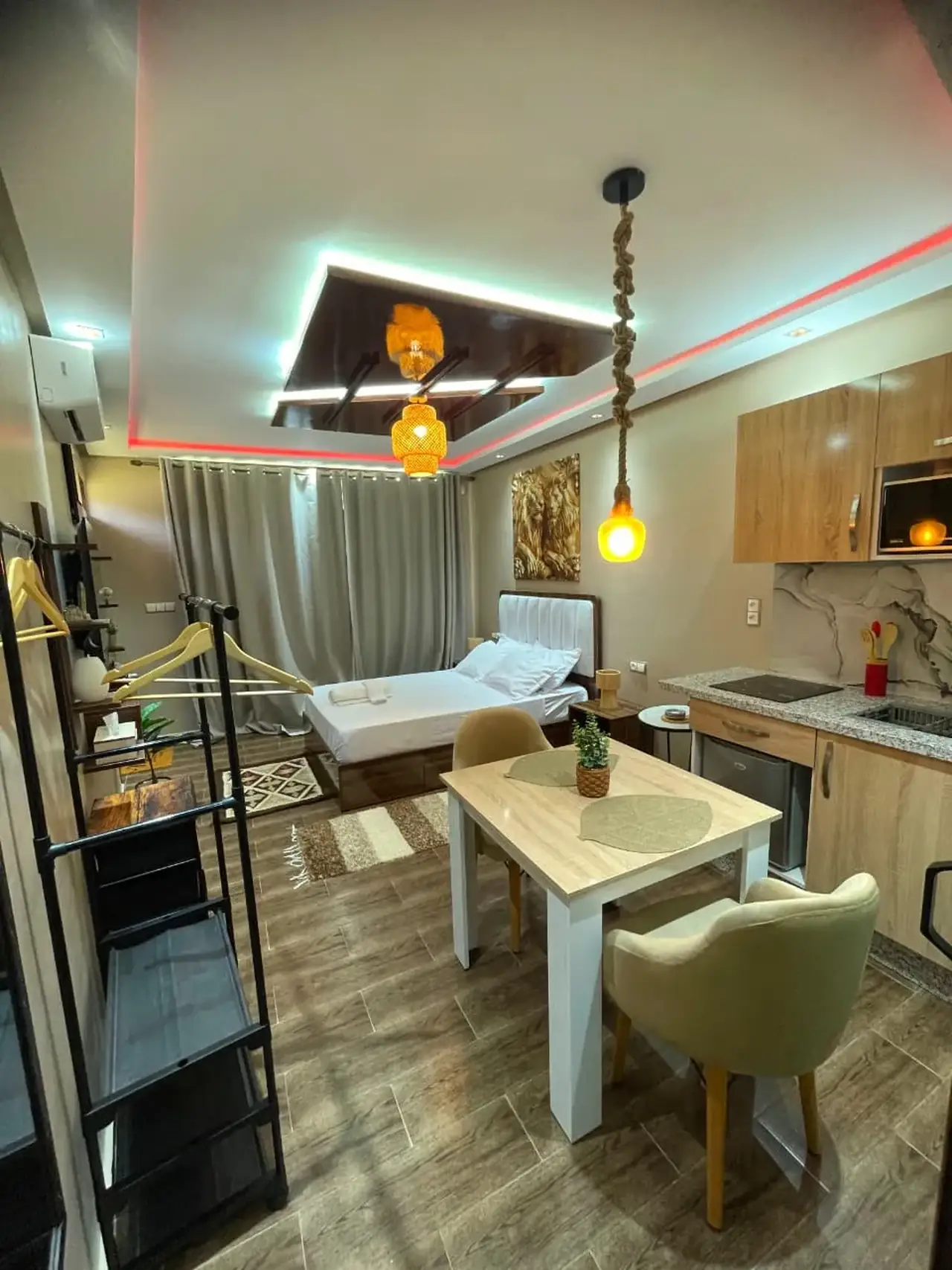 Studio 35m² à Marrakech avec 2 Terrasses, Proche Commodités