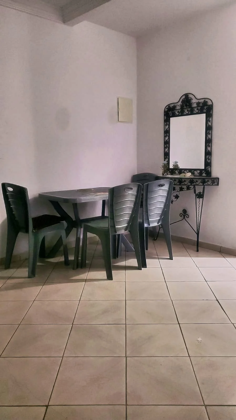 Appartement meublé à louer à Al-Madiq, 2 cham...